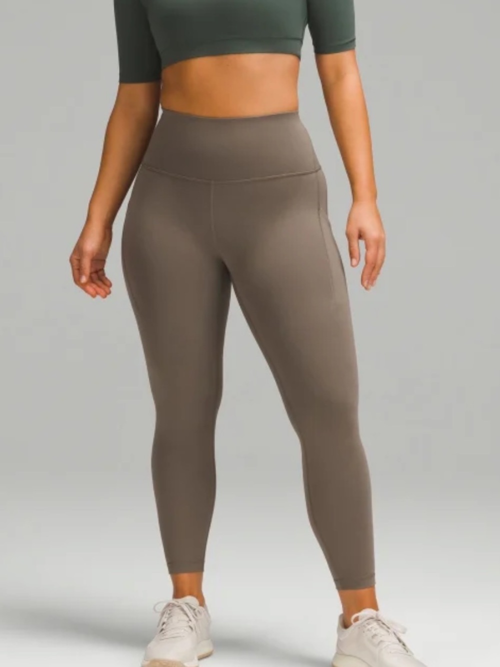 Lululemon Wunder Train Contour Fit High-Rise Tight 25" Sz 4